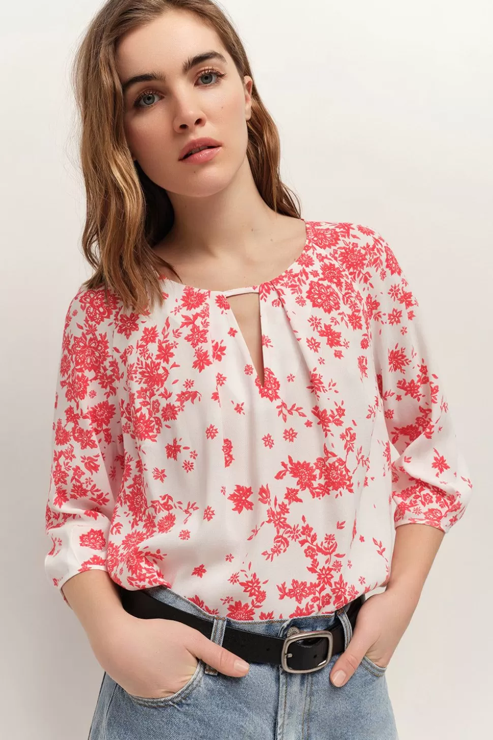 Women One Step Tops & Blouses-Colin - Lenzing Ecovero Ecru Blouse With Bohemian Faience Print