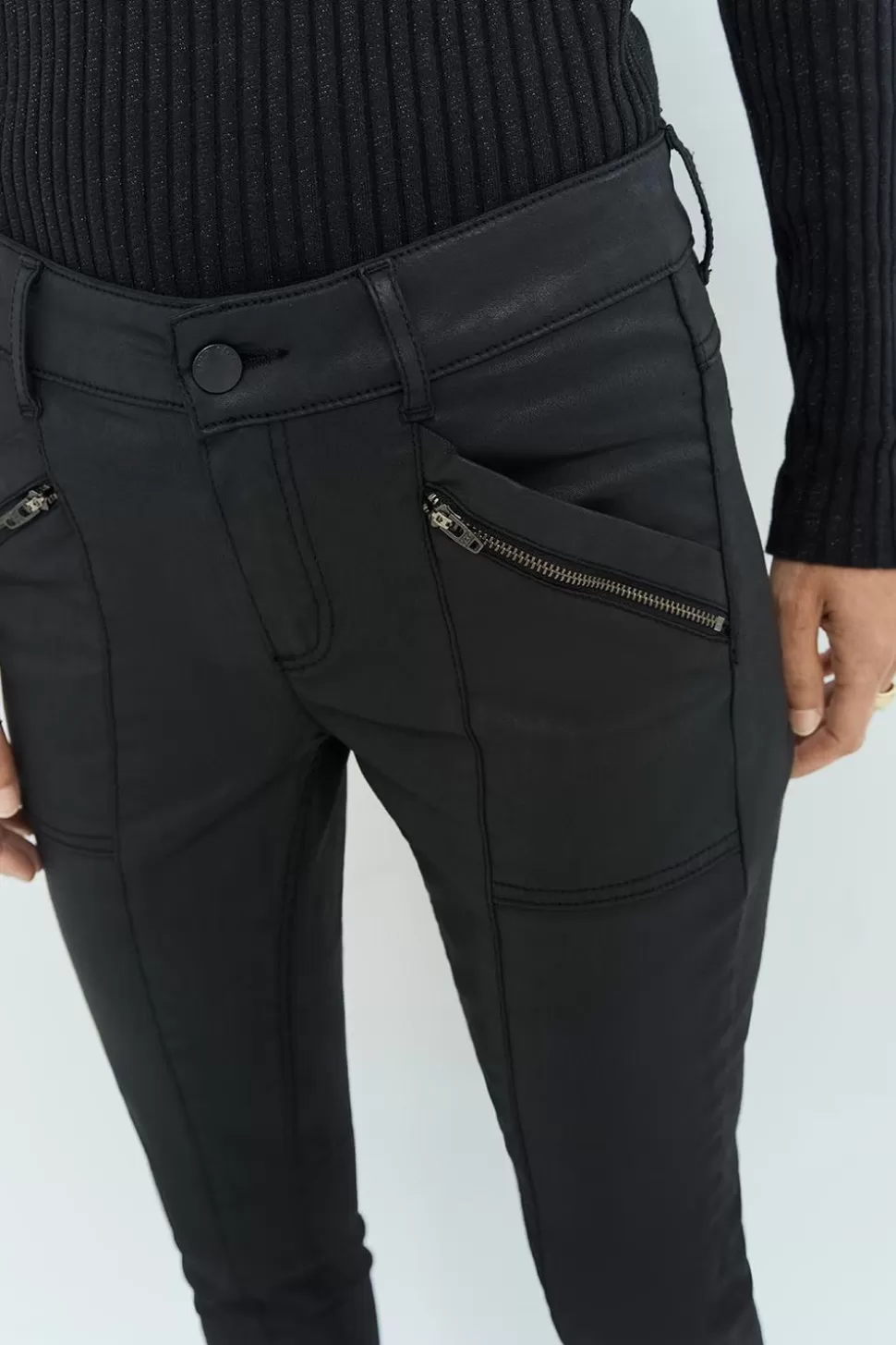 Women One Step Denims & Pants-Le Joan - Black Slim Jeans 7/8Th Coated Biker Spirit