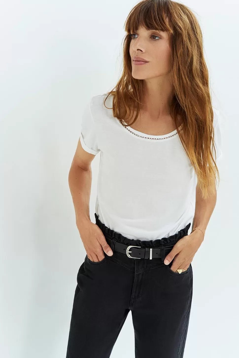 Women One Step T-Shirts-Mysty - White Organic Cotton T-Shirt With Embroidery Trim